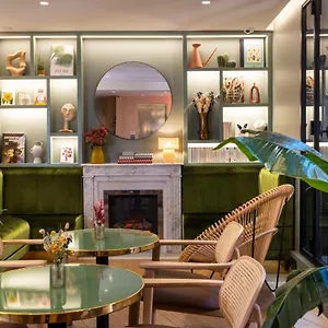 La Canopee 3* Paris